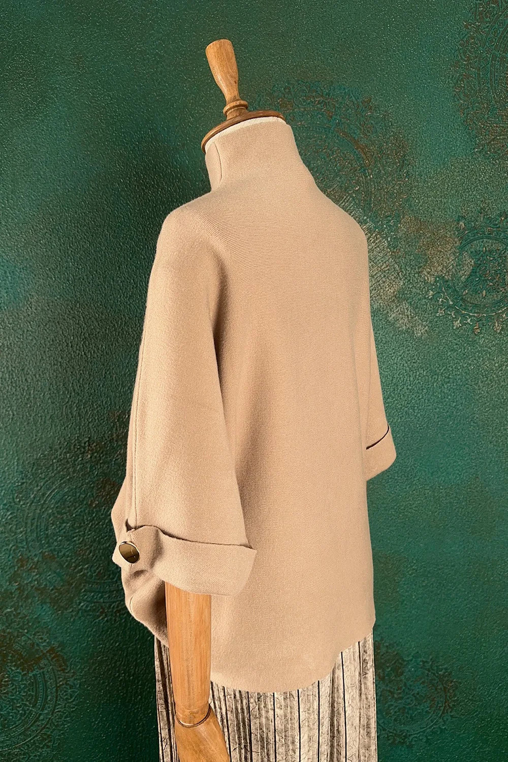 İşlemeli Triko Kazak