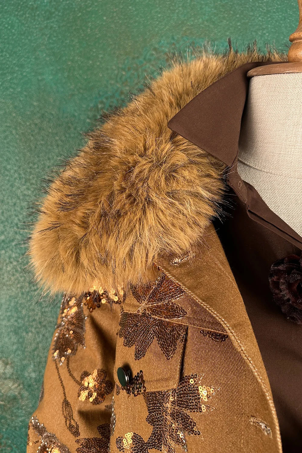 Pul İşlemeli Kürk Yakalı Mont