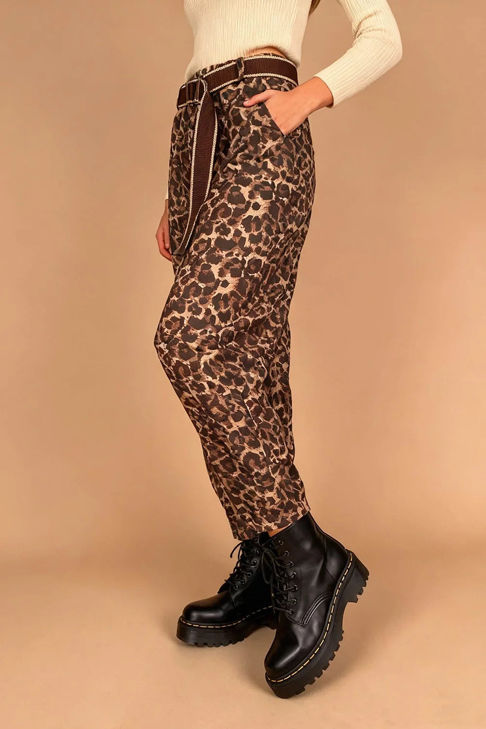 Nubuk Dokulu Leopar Pantolon