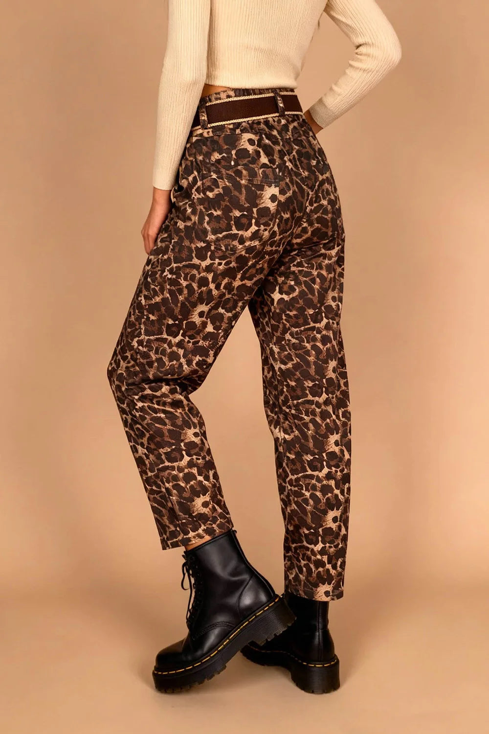 Nubuk Dokulu Leopar Pantolon