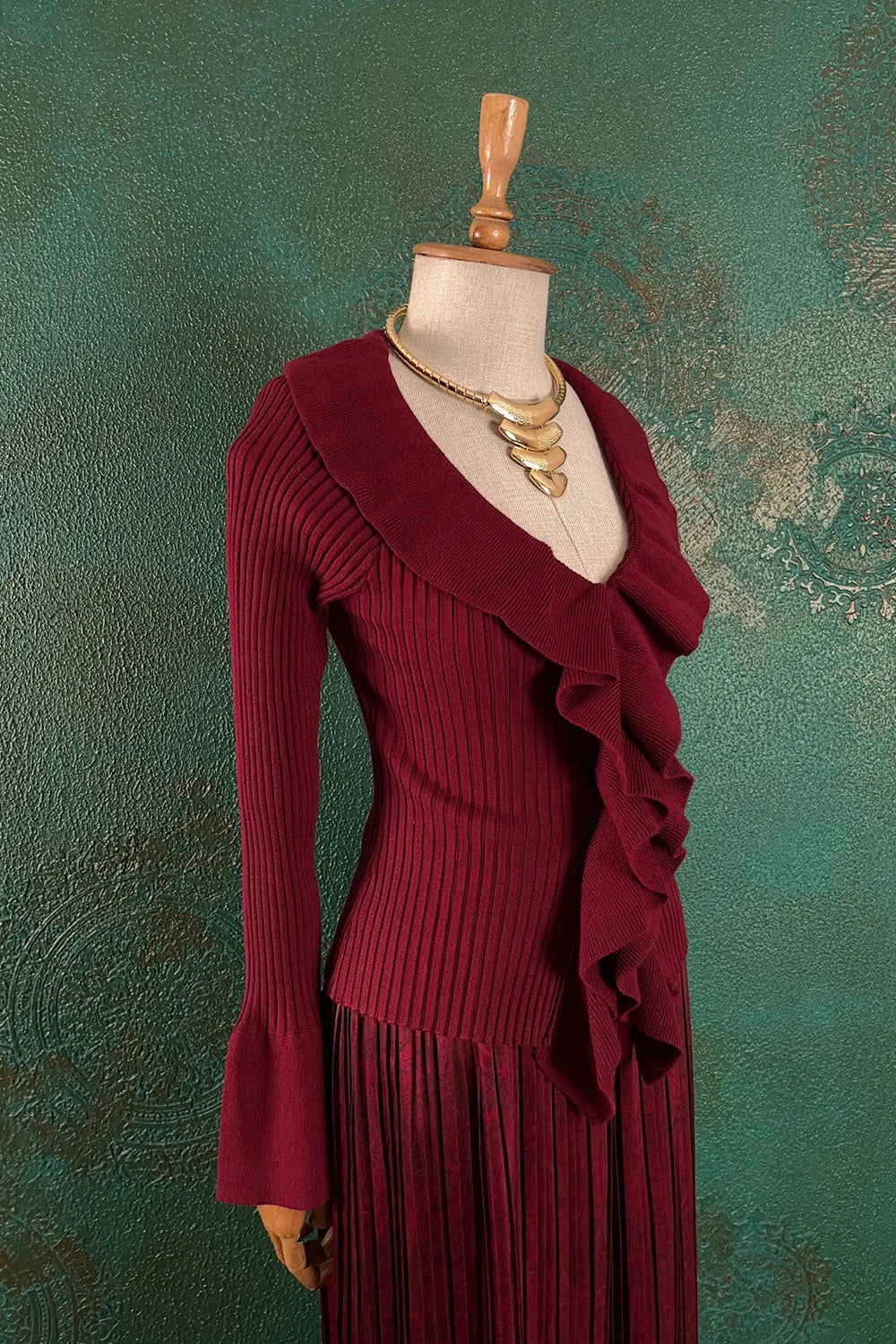 Volan Detaylı Triko