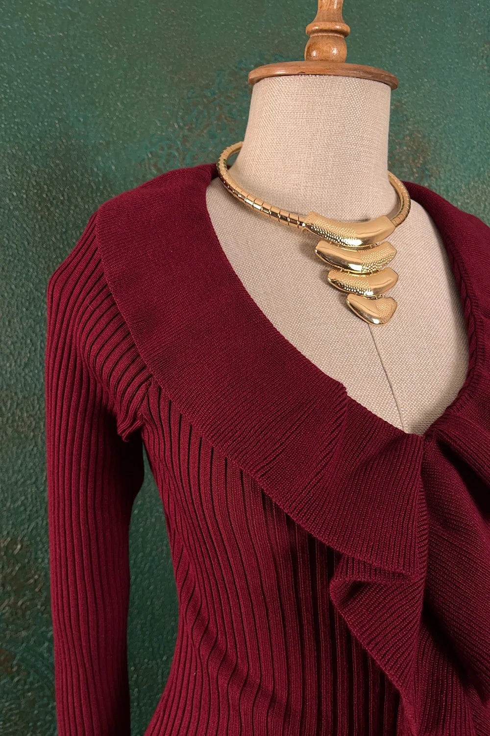 Volan Detaylı Triko