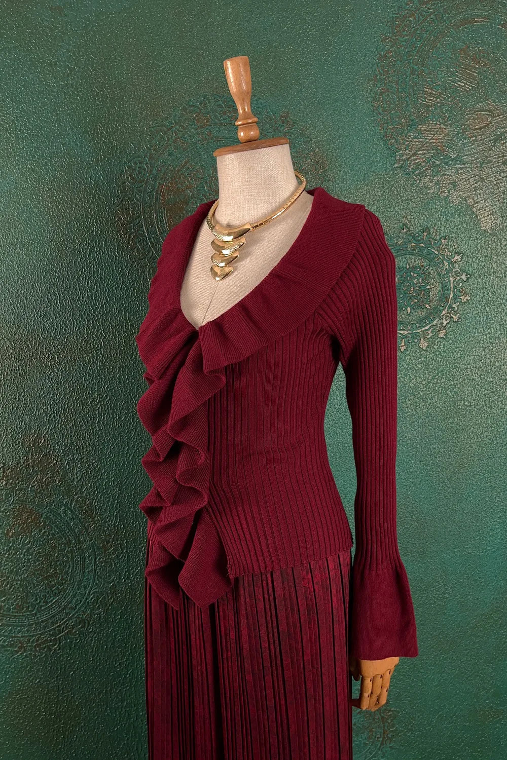 Volan Detaylı Triko