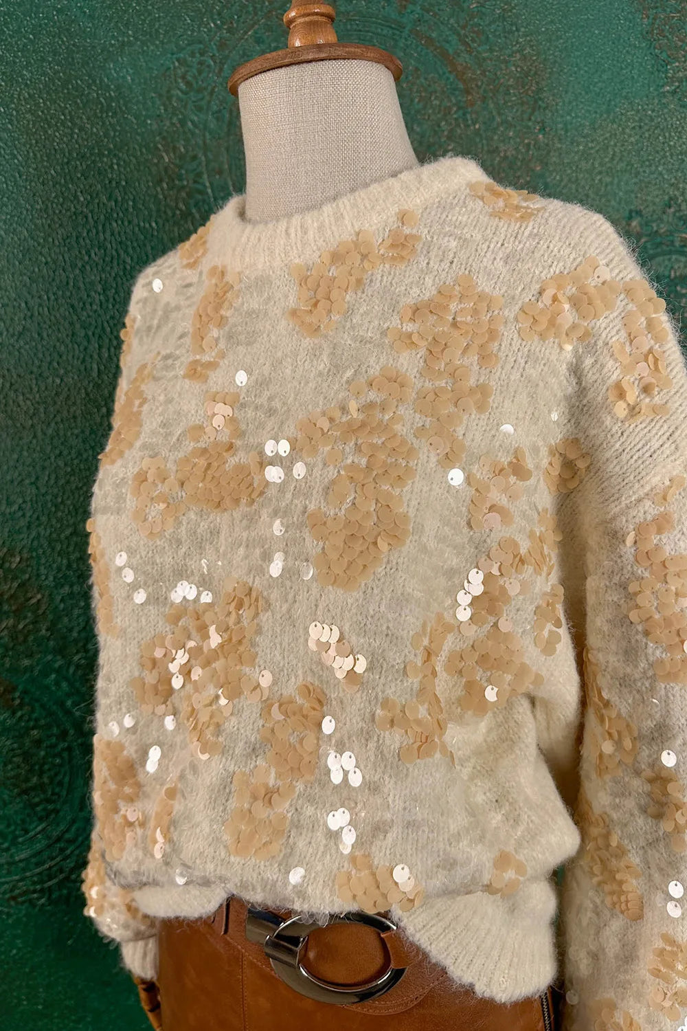 Pul İşlemeli Kazak