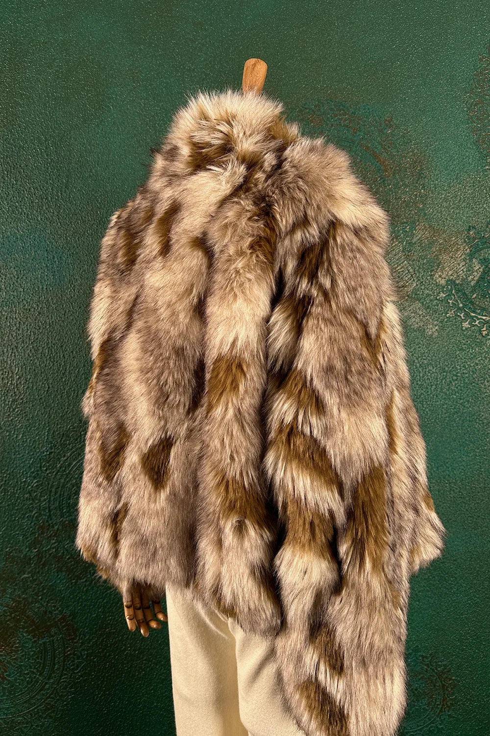 İki Renkli Kürk Kaban