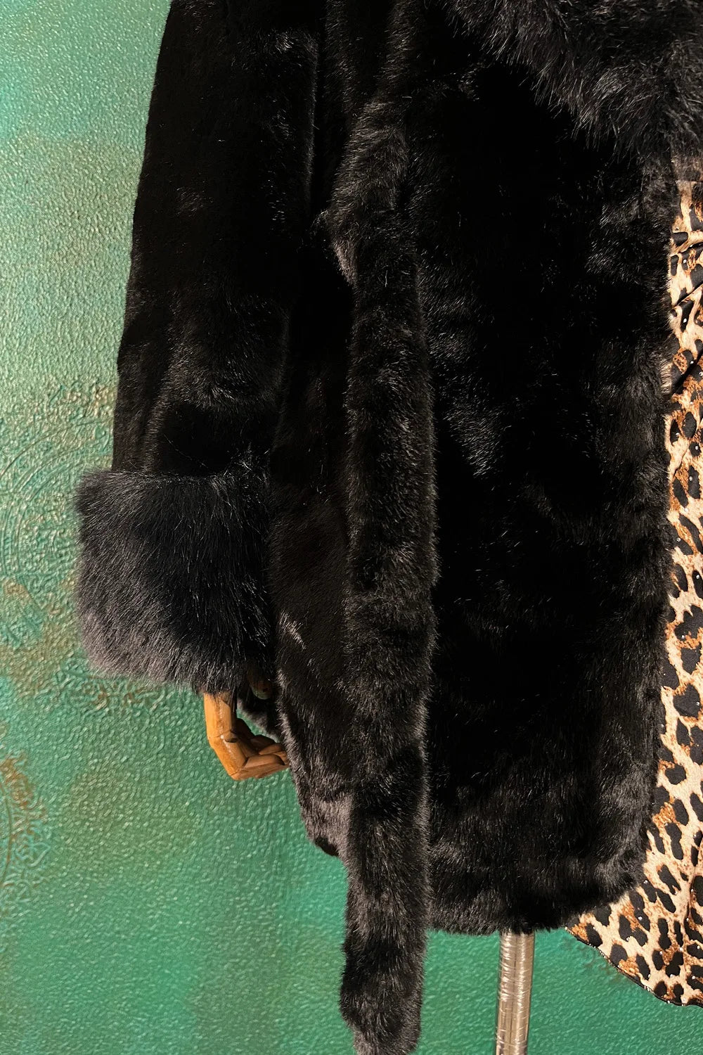 Kemer Detaylı Kürk Kaban