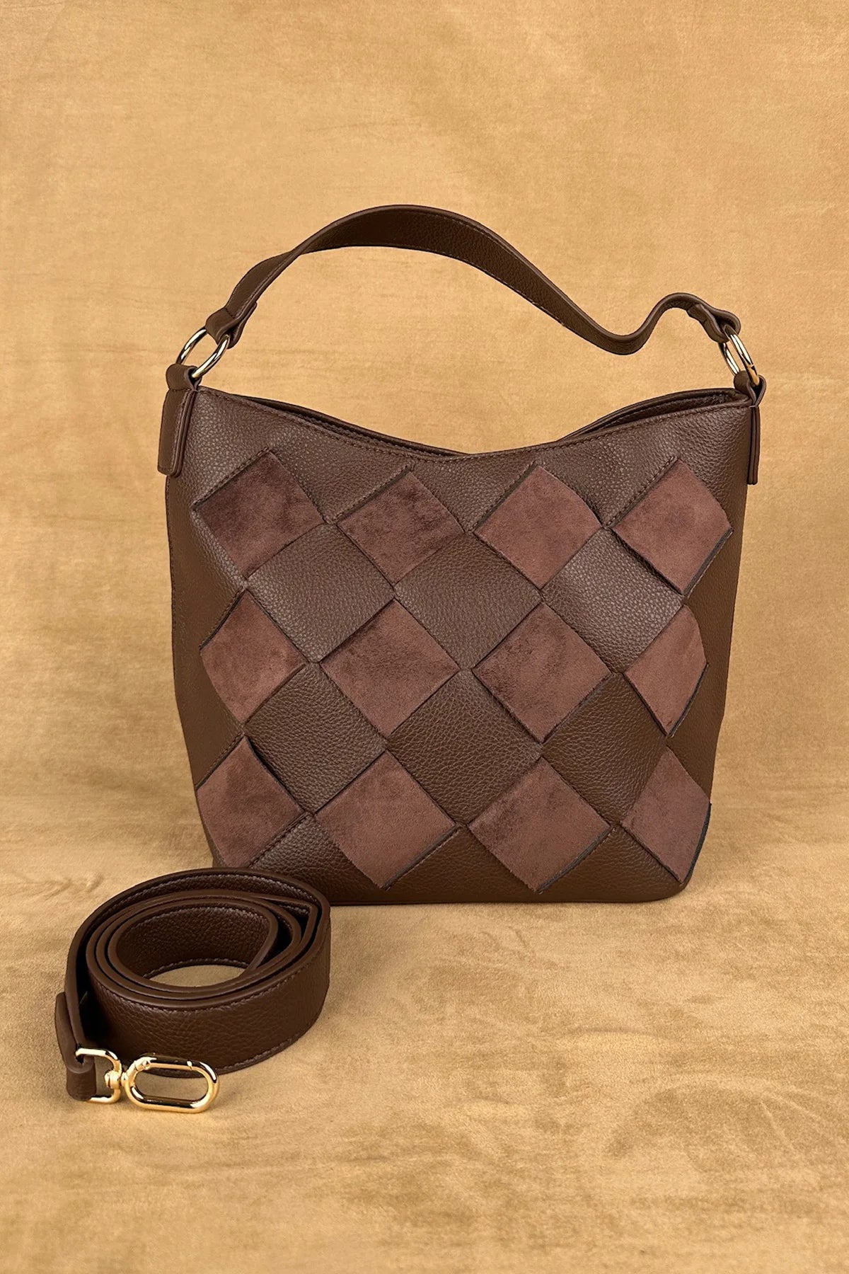 Örgü Detaylı Çanta