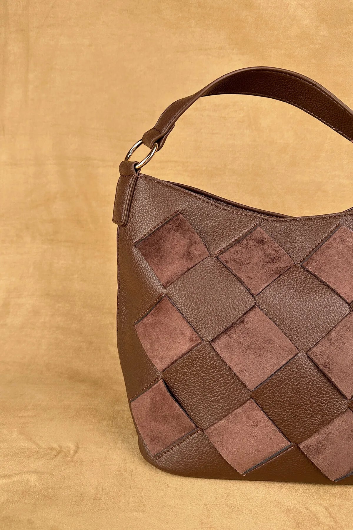 Örgü Detaylı Çanta