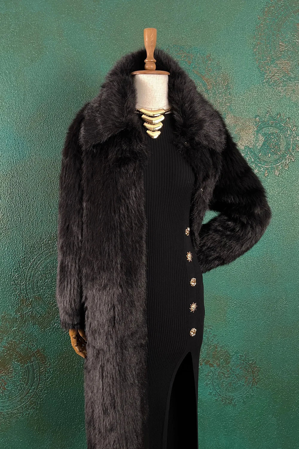 Dokulu Uzun Kürk Kaban