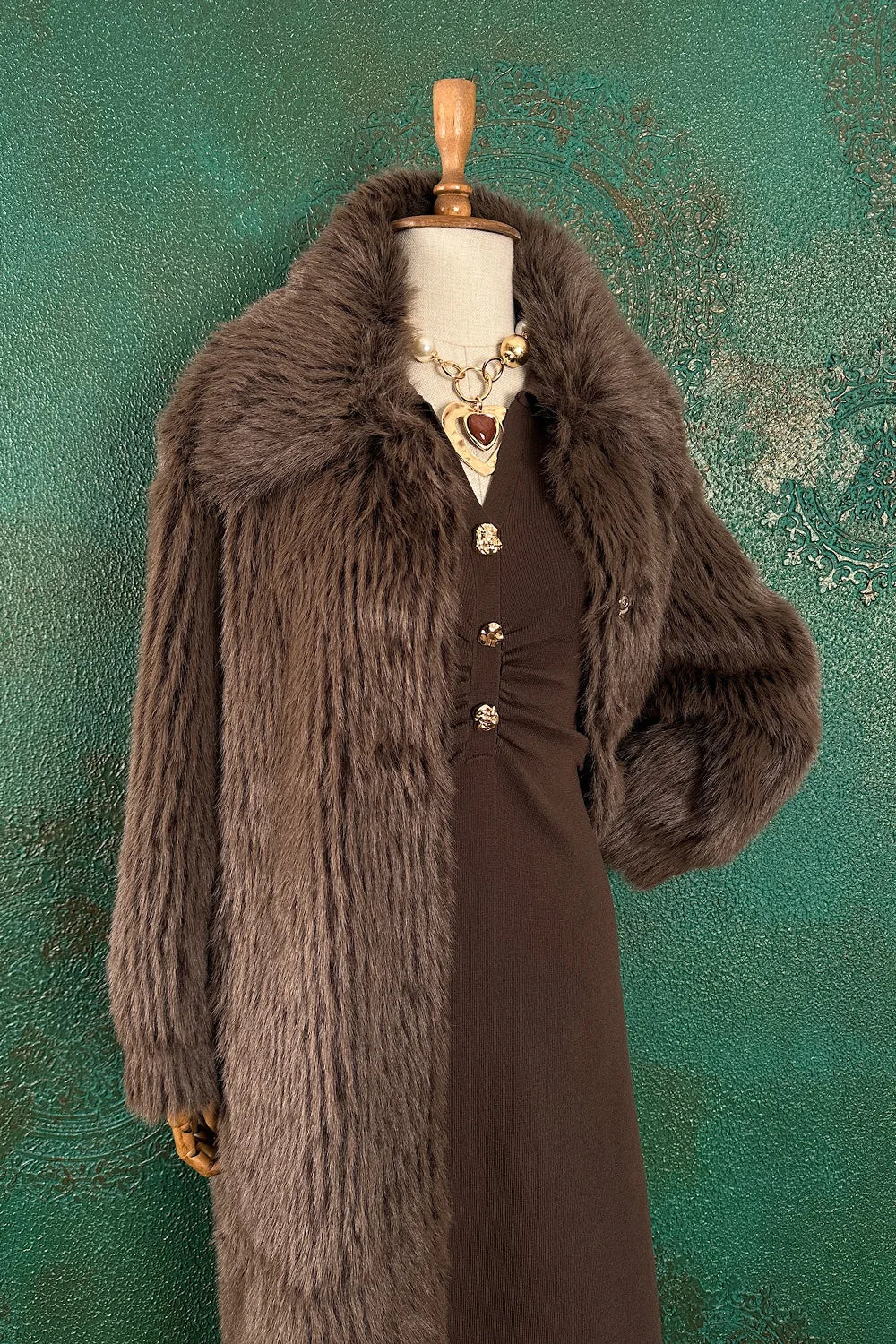 Dokulu Uzun Kürk Kaban