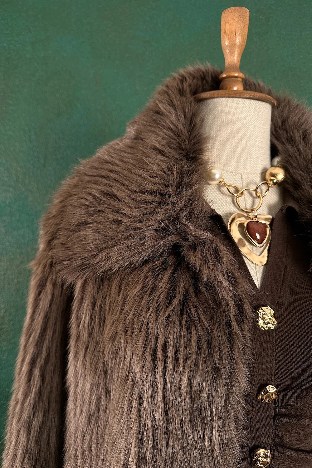 Dokulu Uzun Kürk Kaban