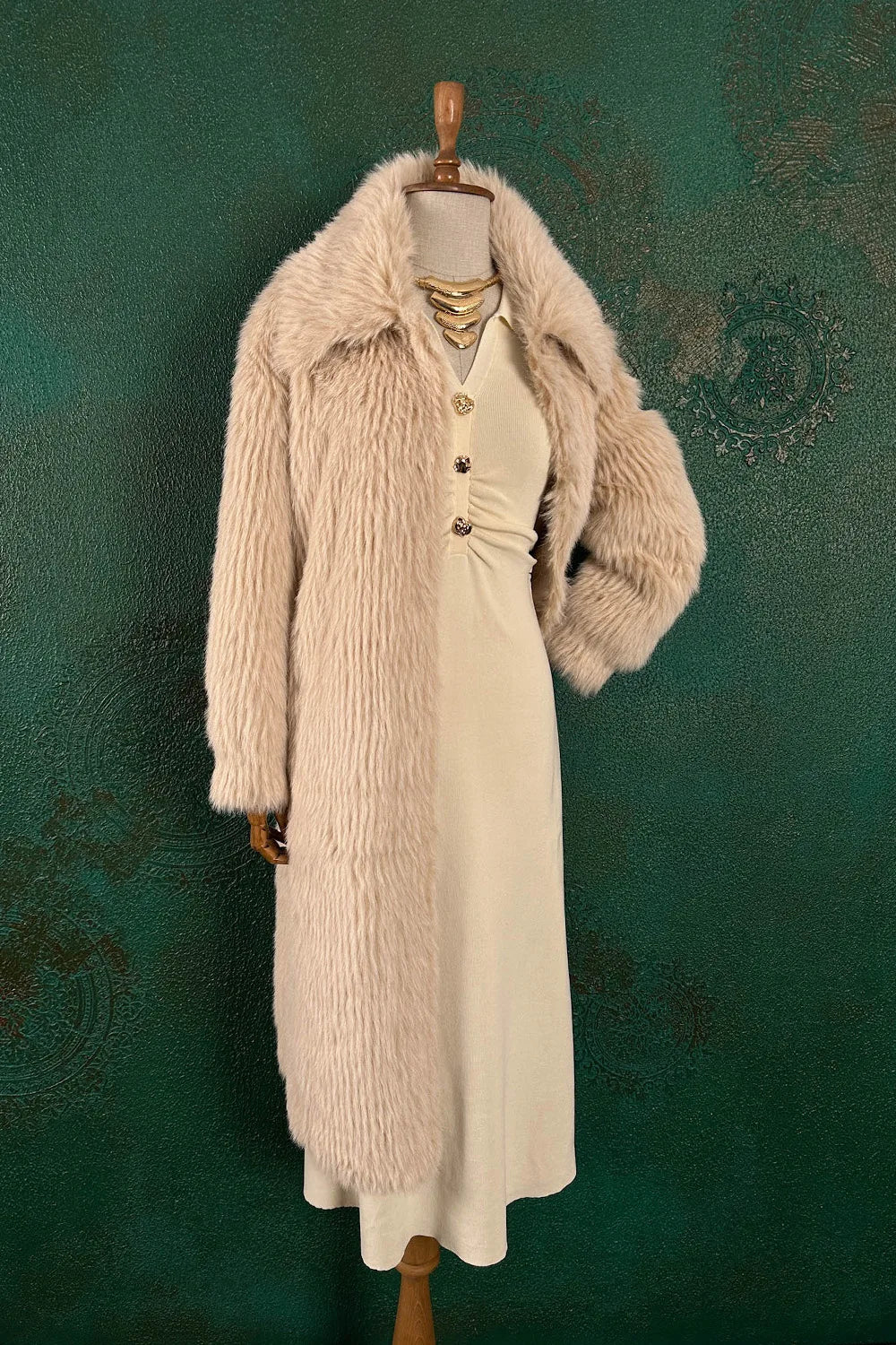 Dokulu Uzun Kürk Kaban