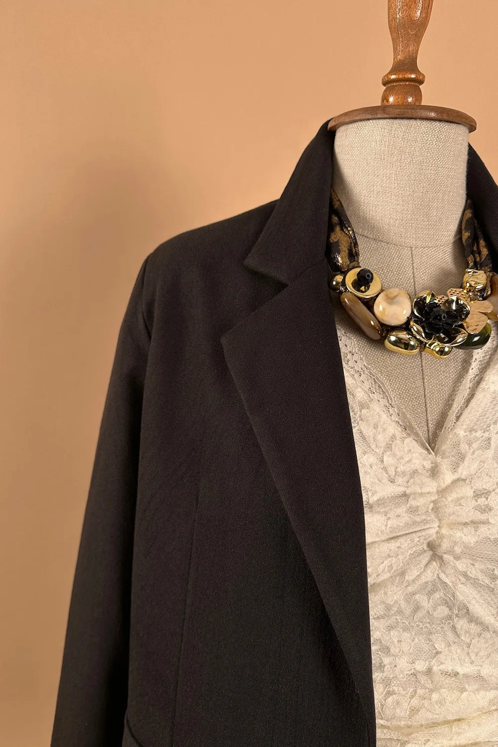 Yumuşak Dokulu Blazer Ceket