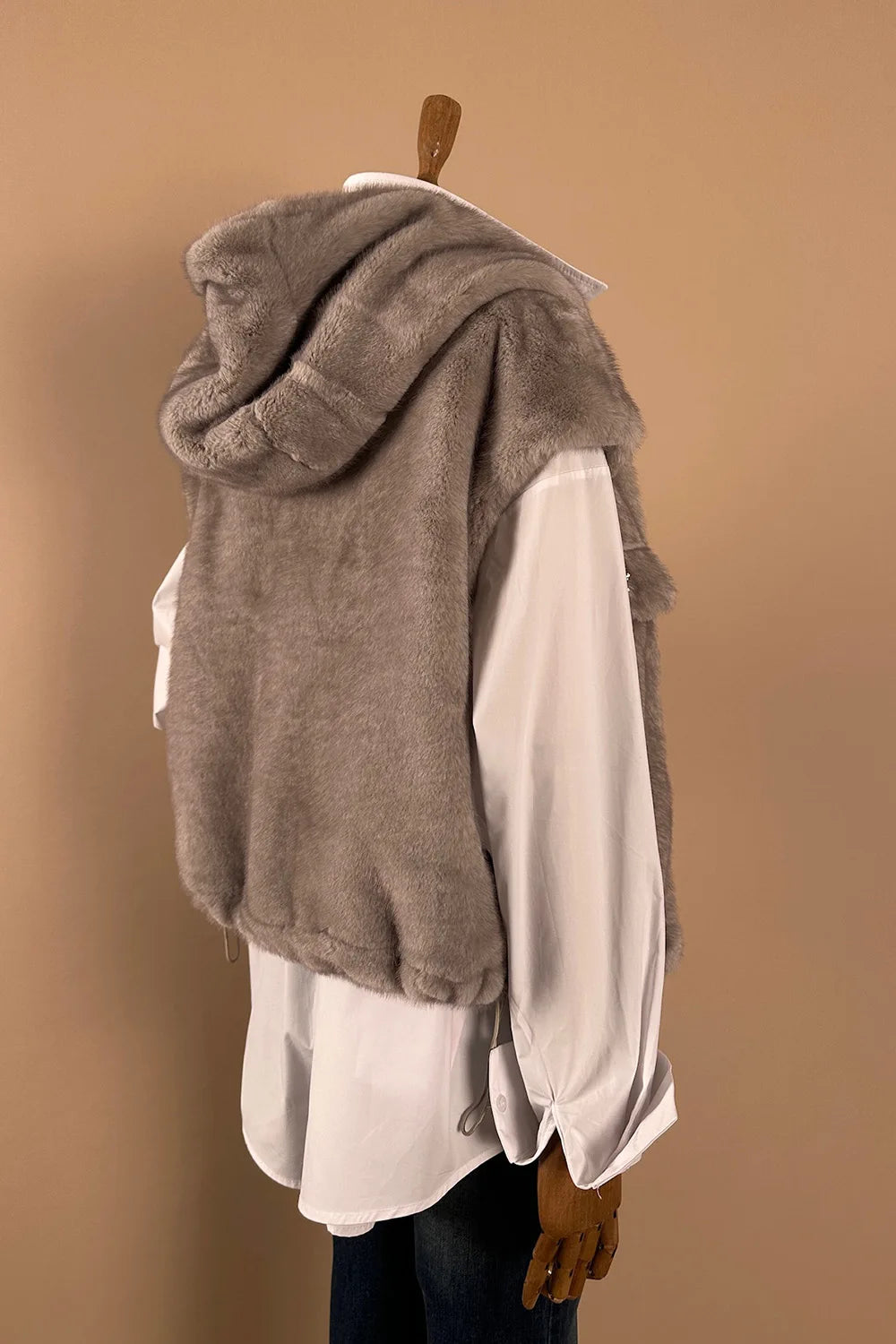 Kapüşonlu Kürk Yelek