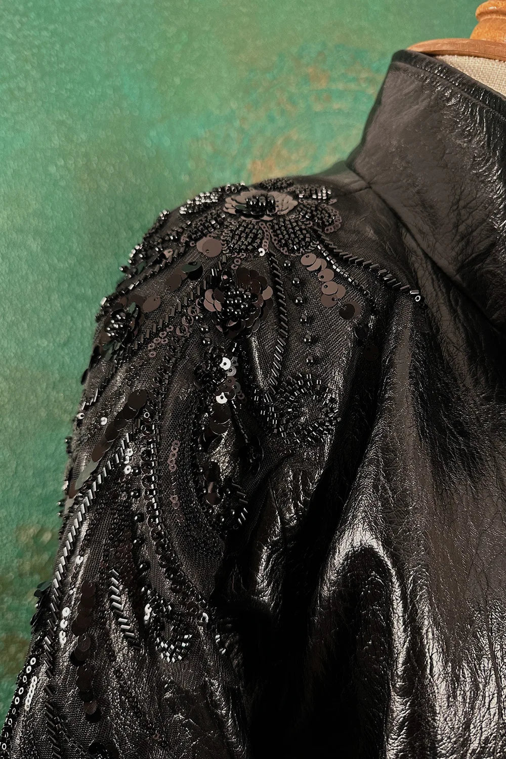 Payet İşlemeli Bomber Ceket