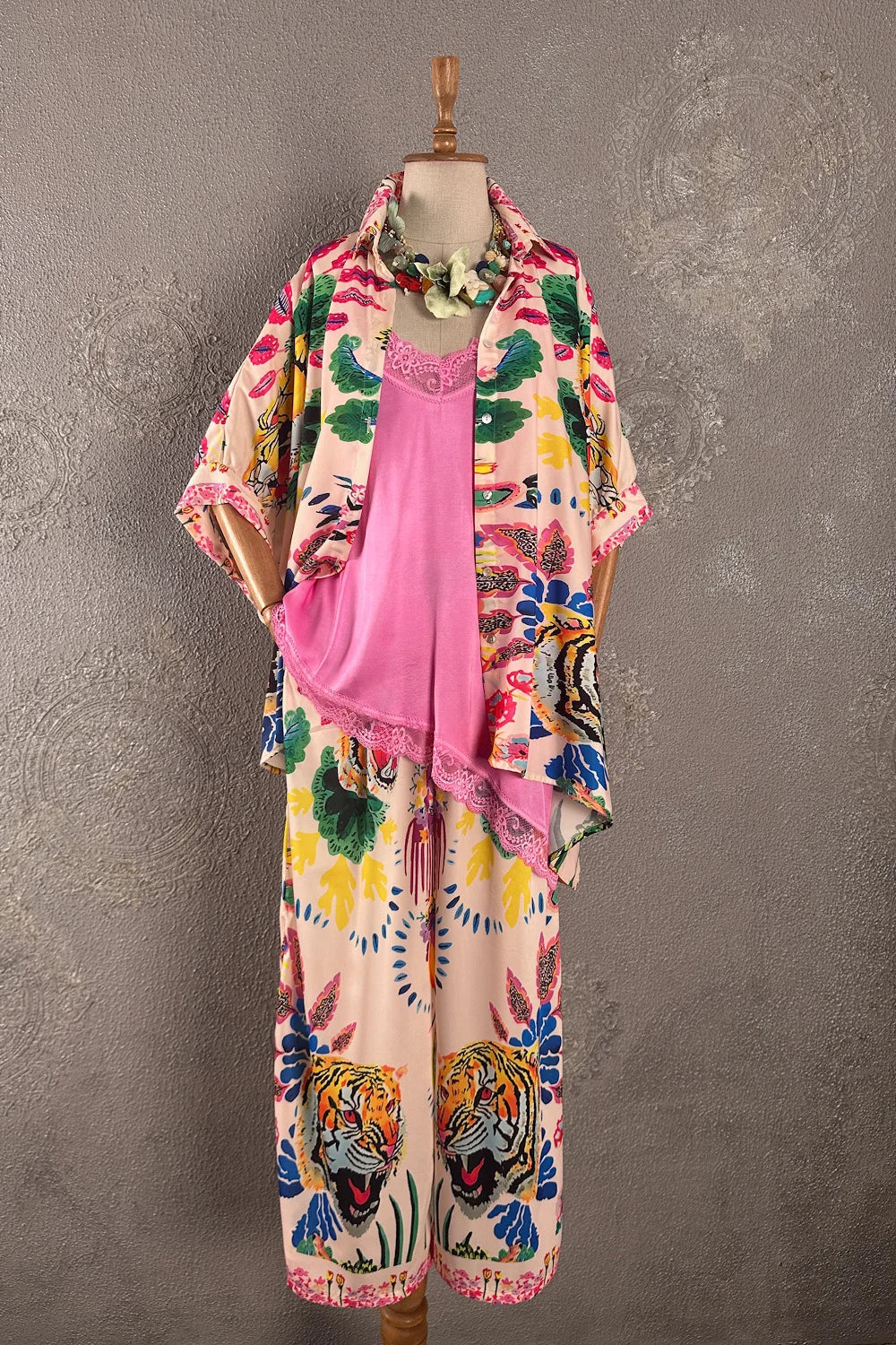 Desenli Oversize Pantolon Takım