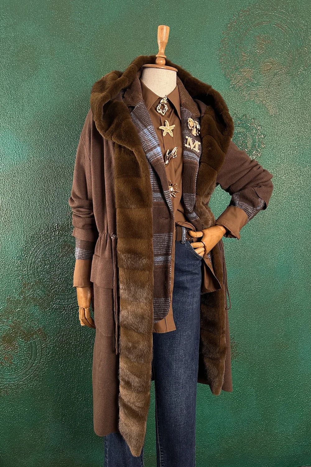 Kürk Detaylı Uzun Triko Ceket