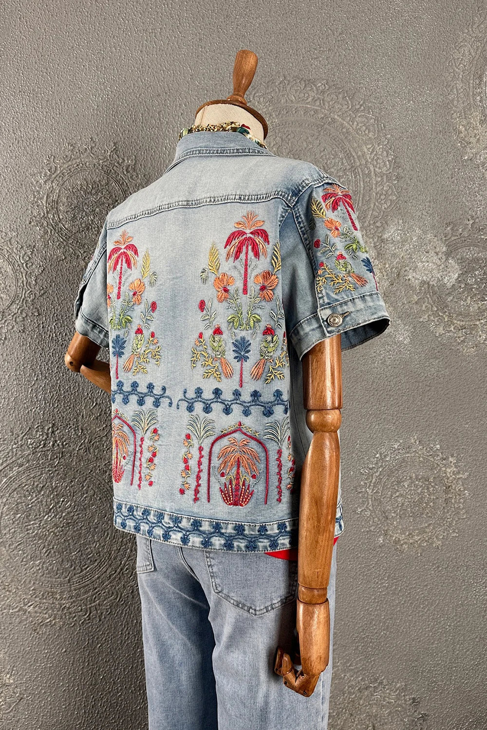 İşlemeli Denim Takım
