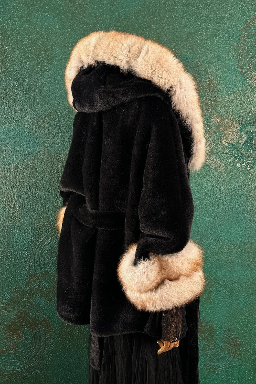 Kapüşonlu Kısa Alcantara Kürk