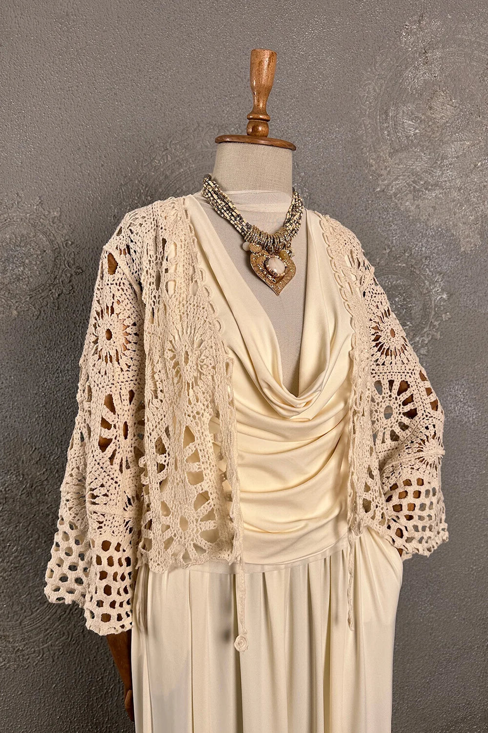 Kroşe Crop Ceket