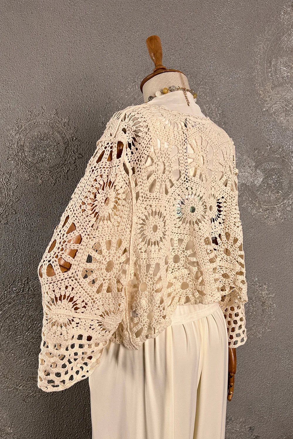 Kroşe Crop Ceket