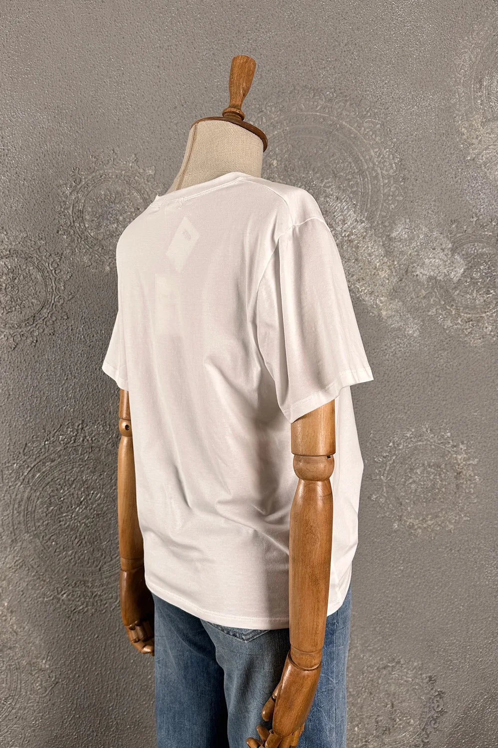 Aplikeli Tshirt