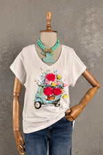 Çiçek Aplikeli T-shirt