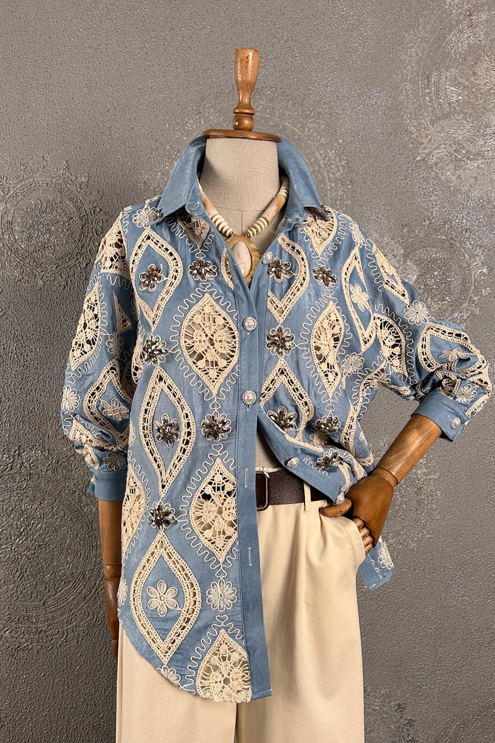 Kroşeli Detaylı Denim Gömlek