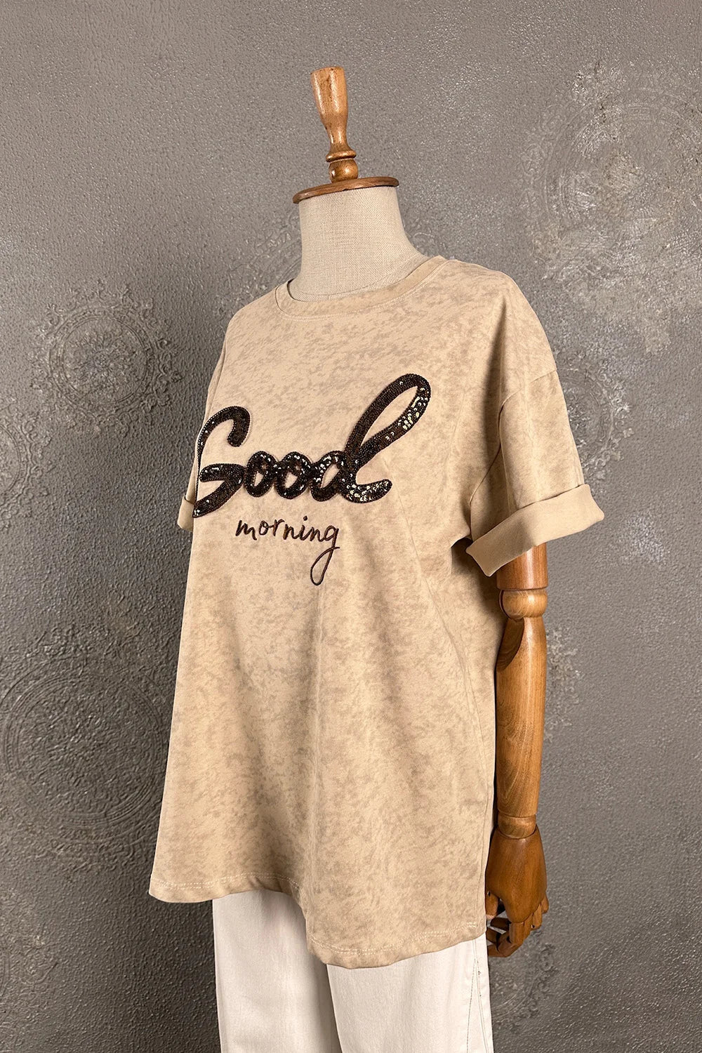 Payet İşlemeli T-shirt