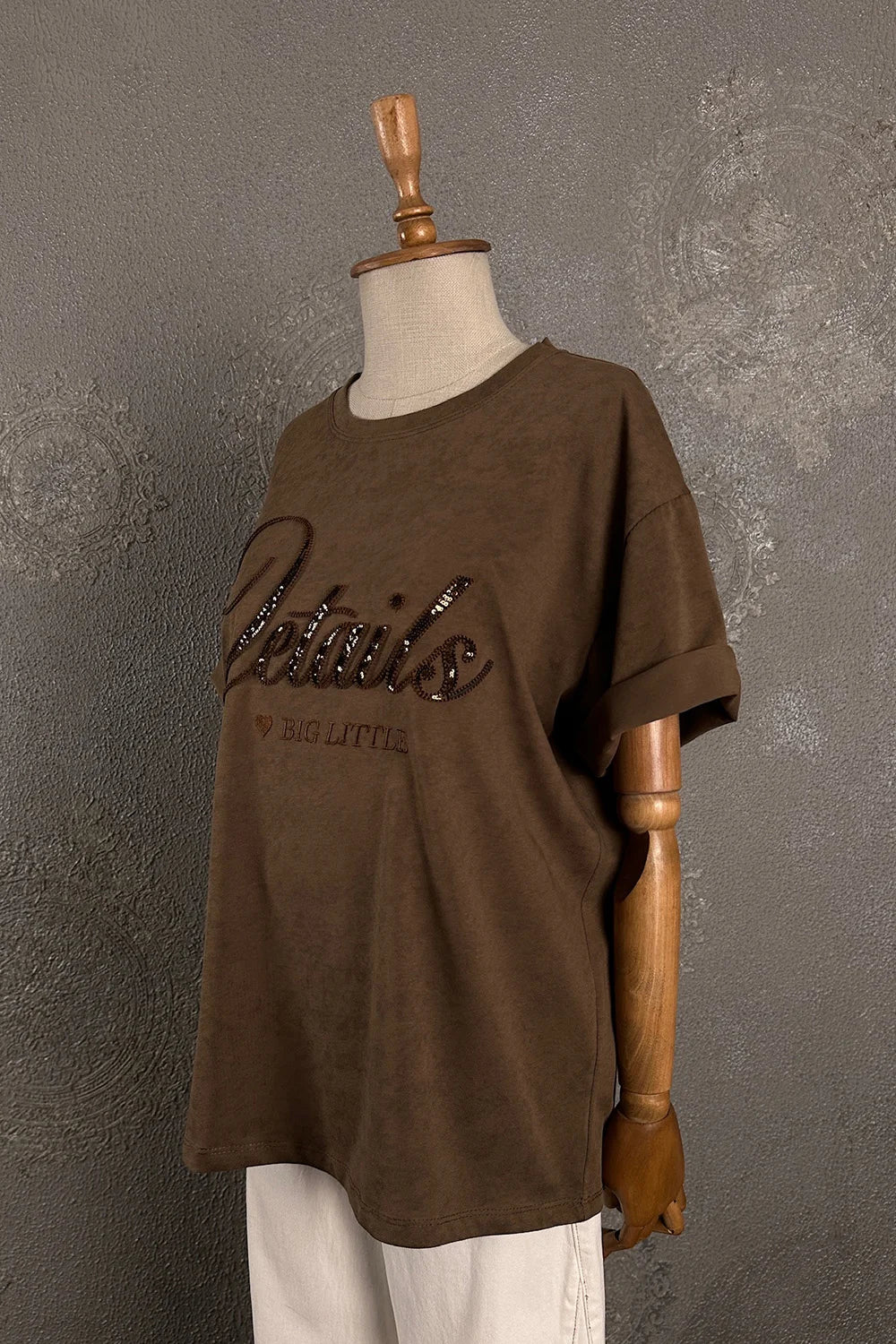 Payet İşlemeli T-shirt