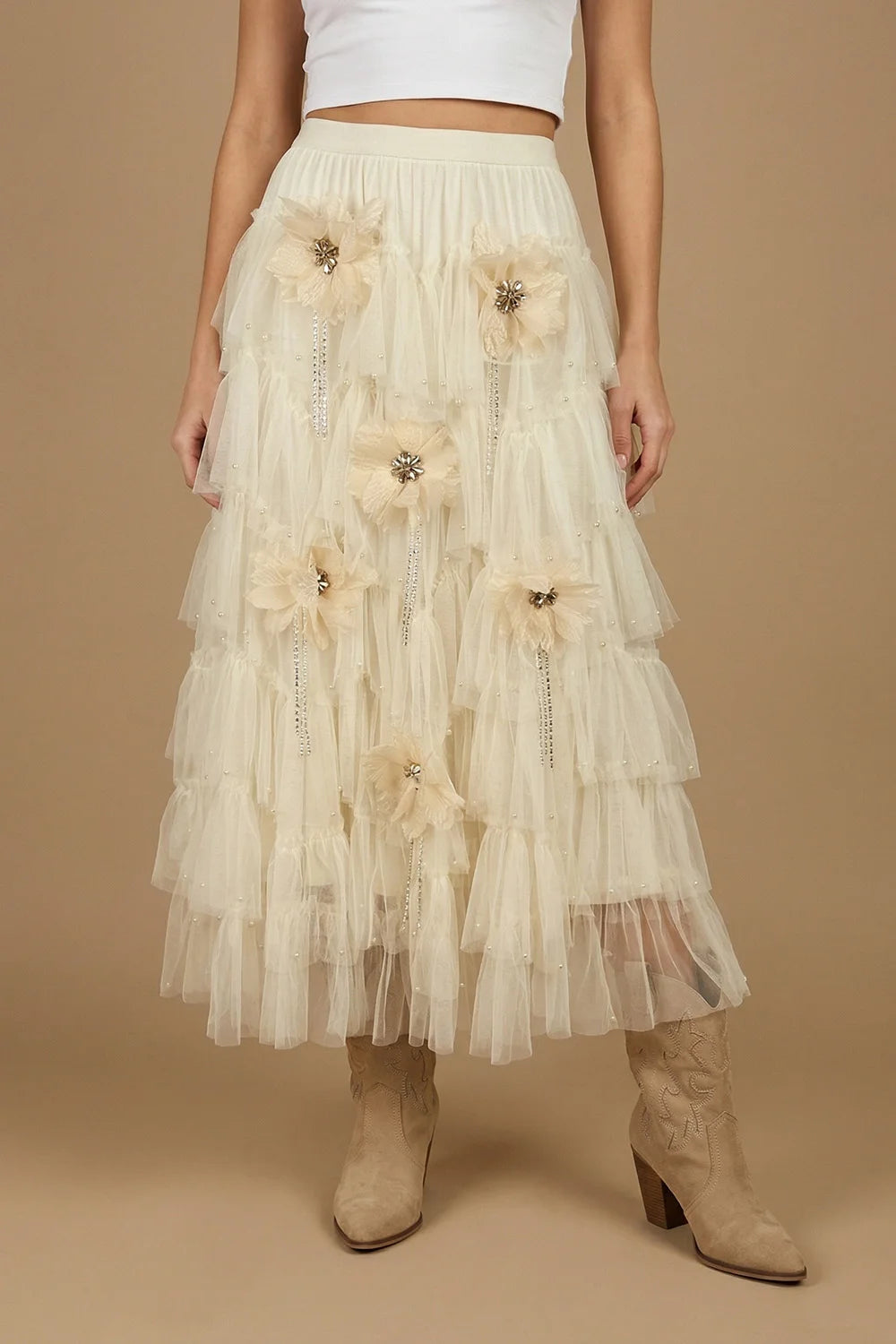 Çiçek Aplikeli Kat Kat Tül Etek