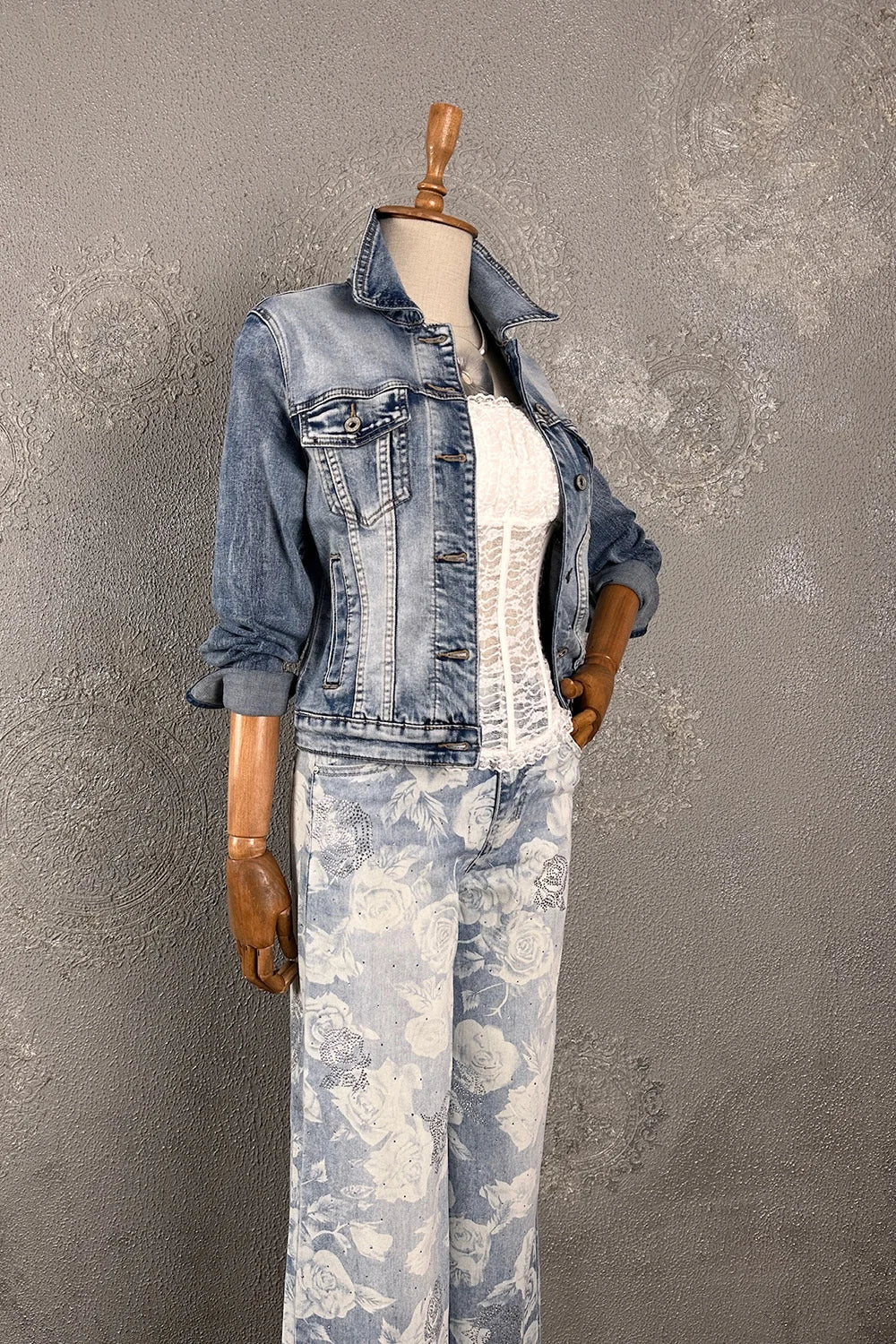 Yıldızlı Denim Ceket