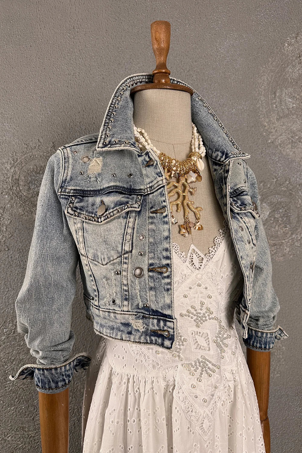 Zımbalı Crop Denim Ceket