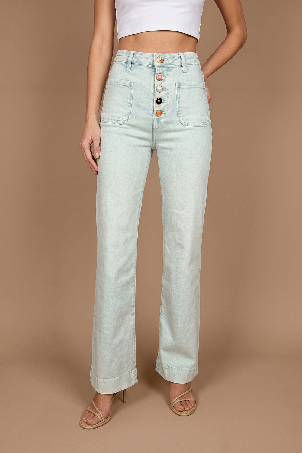 Düğme Detaylı Jean