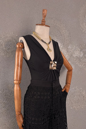 Aksesuar Detaylı Body