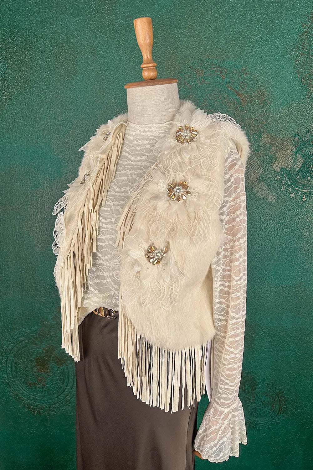 Taş İşlemeli Kürk Yelek