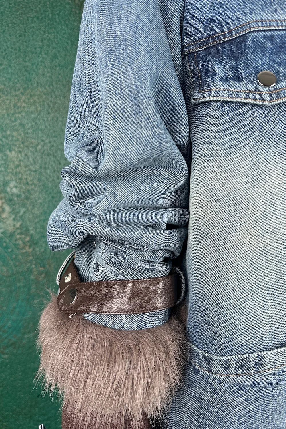 Kürk Detaylı Uzun Denim Ceket