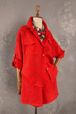 Kırmızı keten gömlek elbise, cep detaylı, oversize kesim, kadın moda, ön görünüm