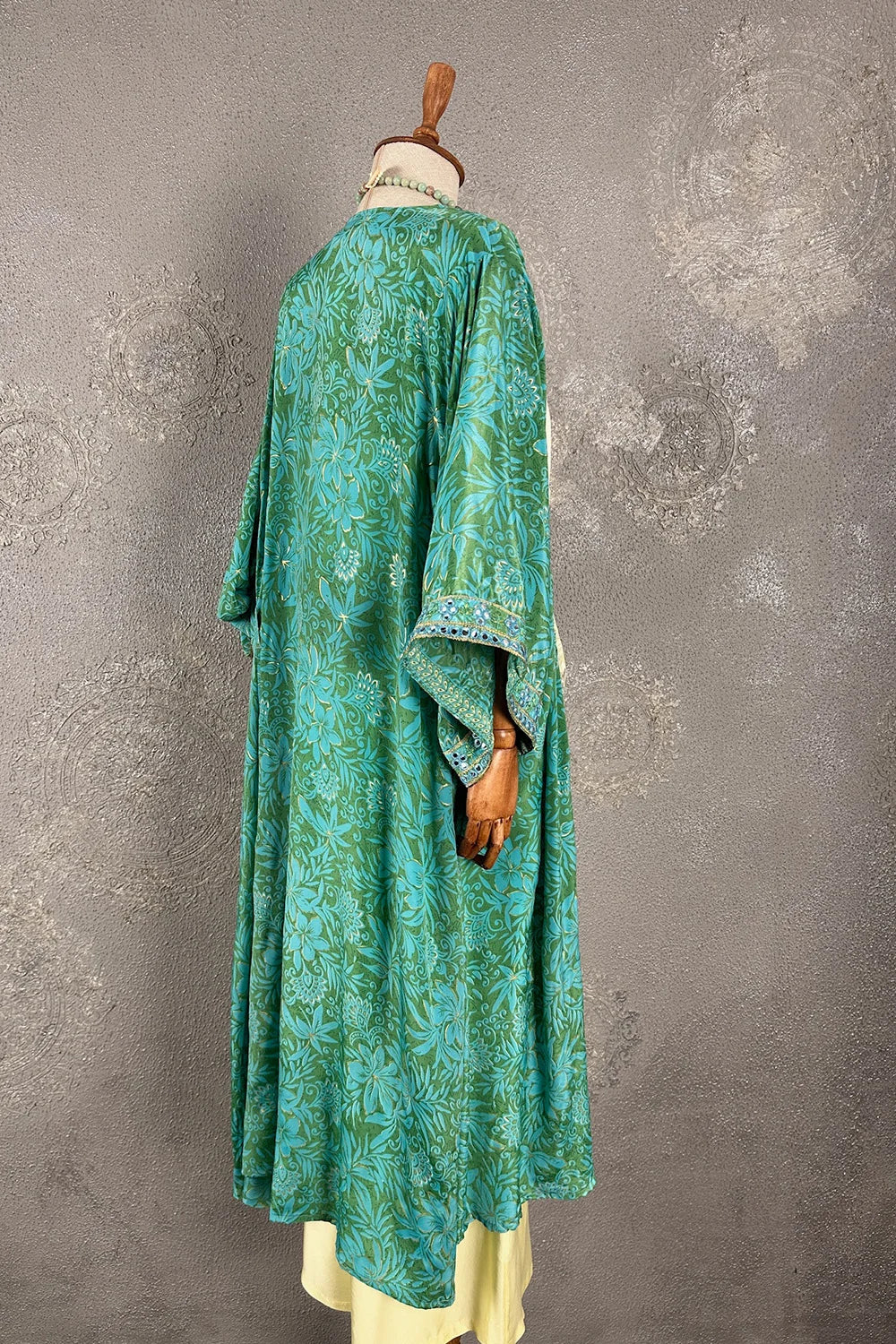 Uzun İpek Kimono