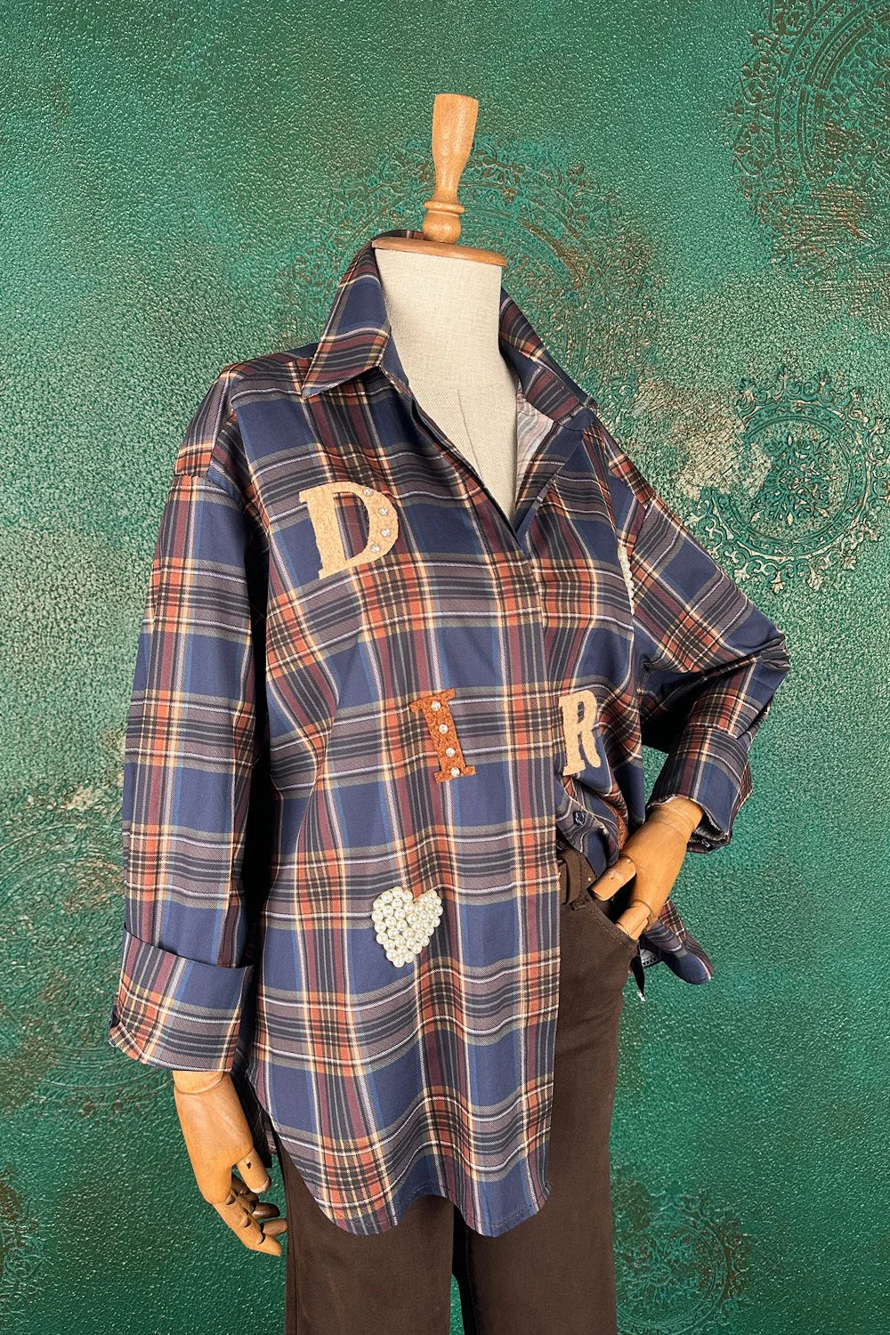 İşlemeli Ekoseli Oversize Gömlek