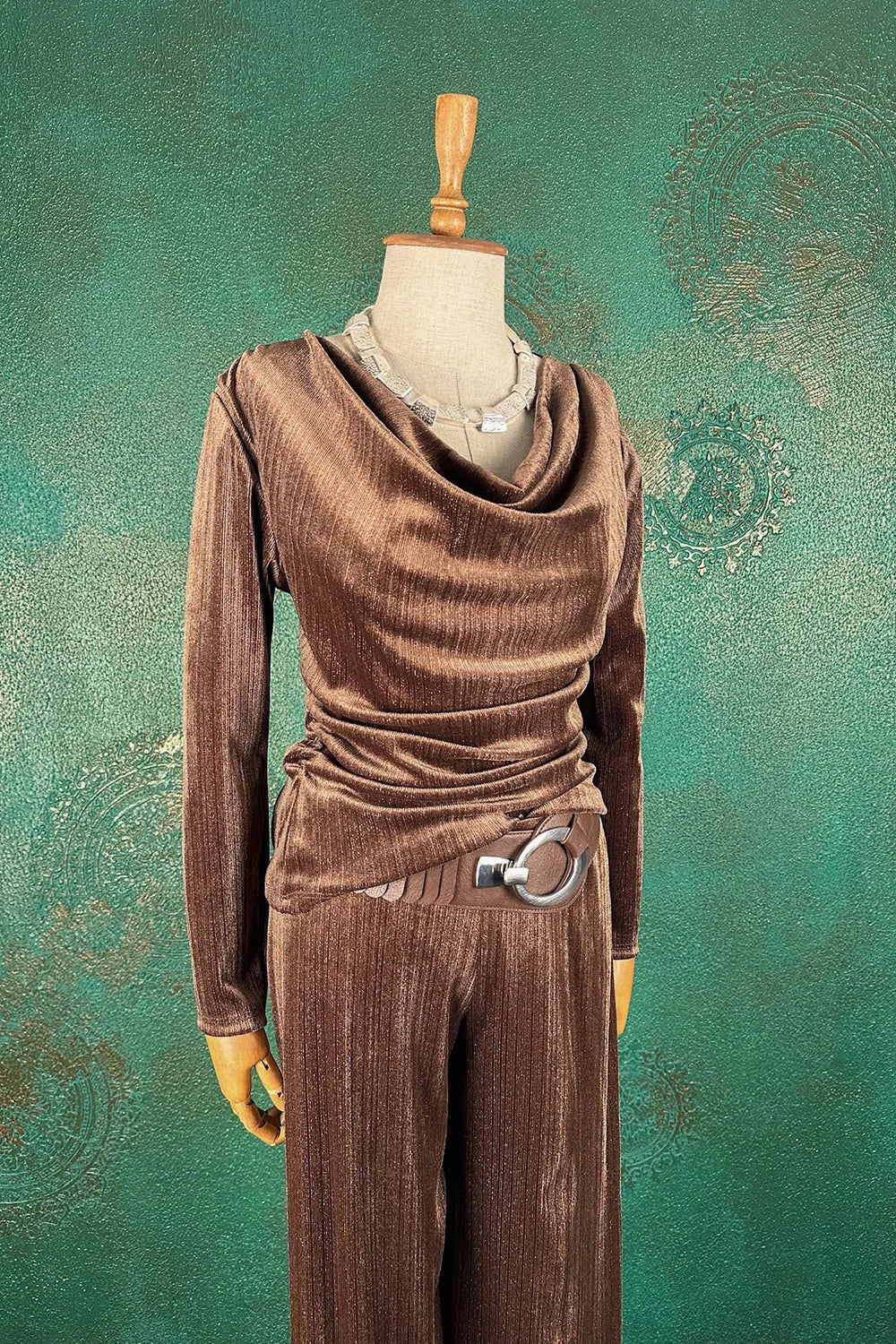 Simli Kadife Pantolon Takım