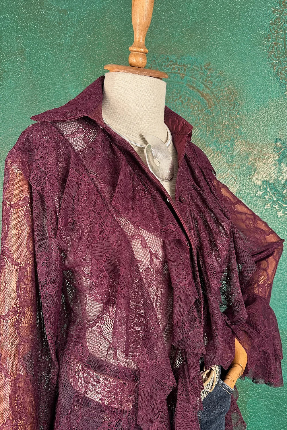 Dantel Detaylı Gömlek