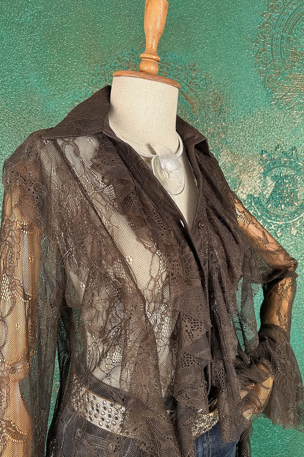 Dantel Detaylı Gömlek