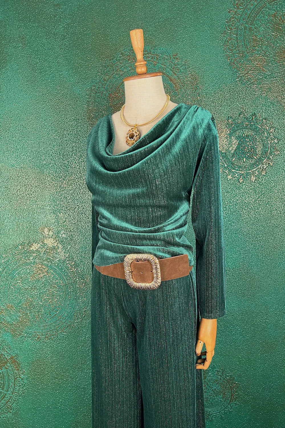 Simli Kadife Pantolon Takım