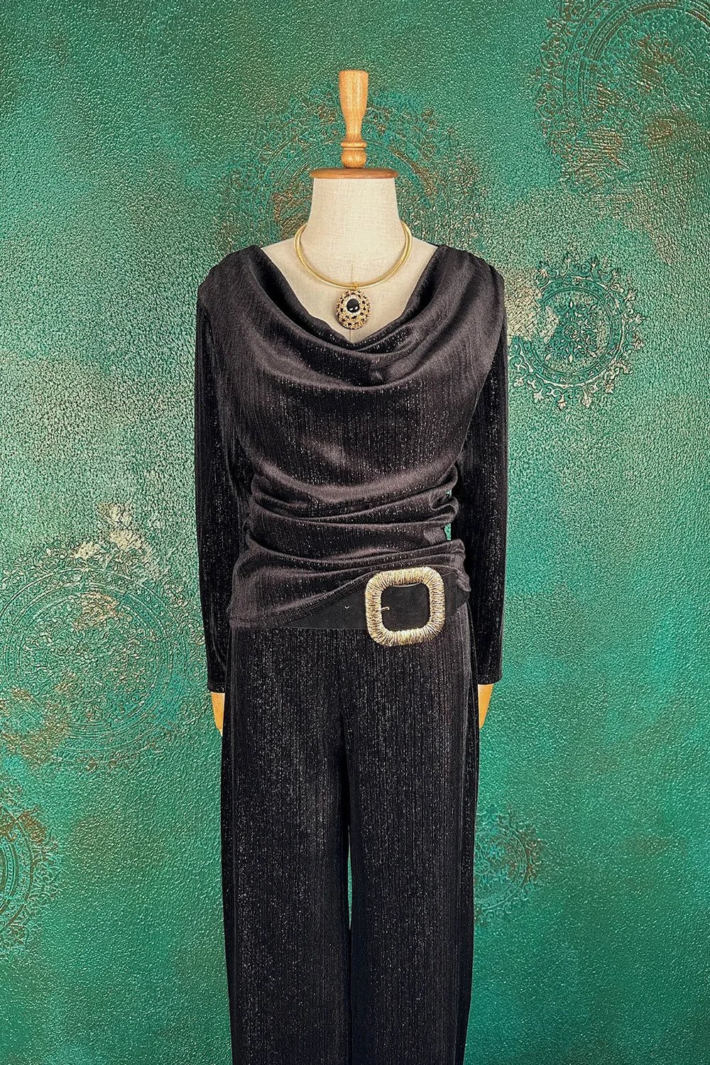 Simli Kadife Pantolon Takım