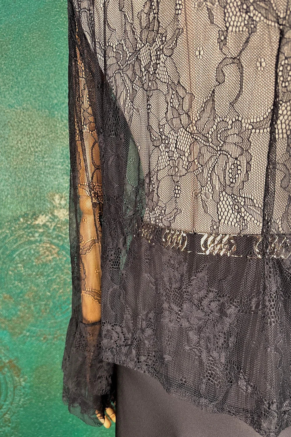 Dantel Detaylı Gömlek