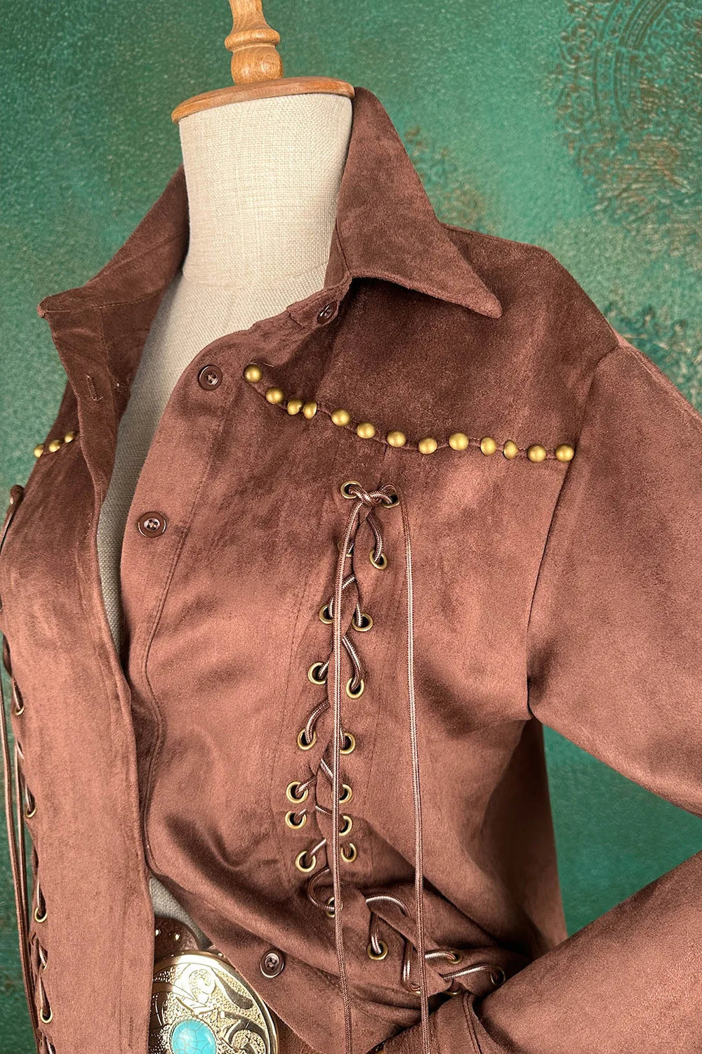 Bağcık Detaylı Nubuk Gömlek