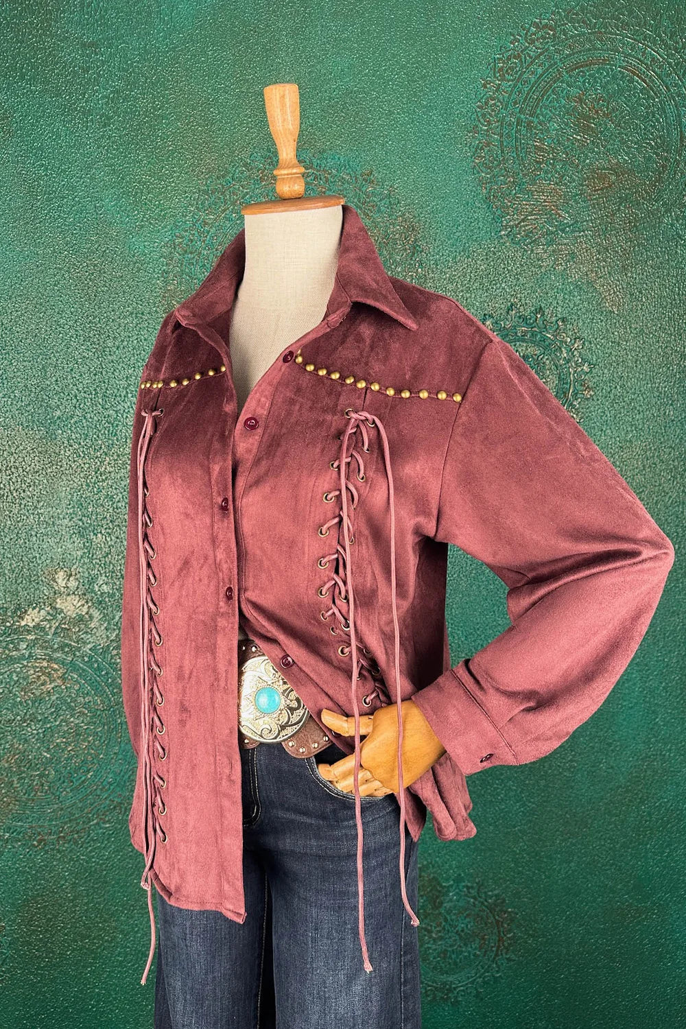 Bağcık Detaylı Nubuk Gömlek