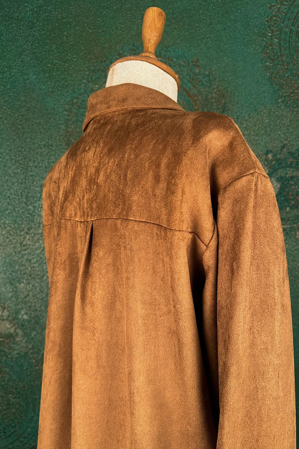 Bağcık Detaylı Nubuk Gömlek