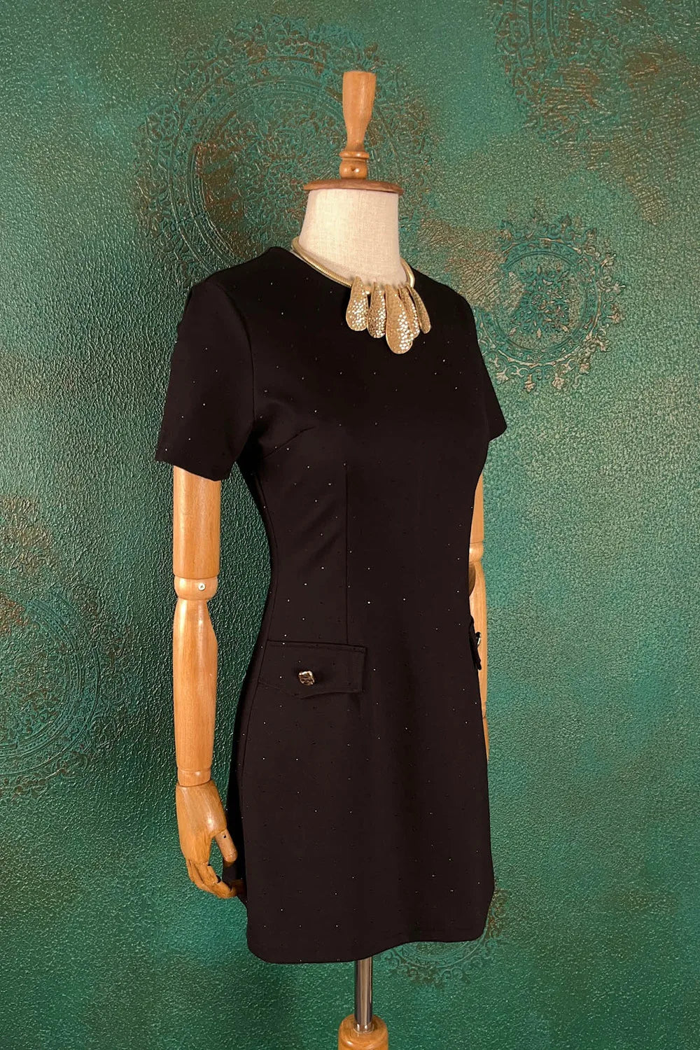 Taş İşlemeli Mini Elbise